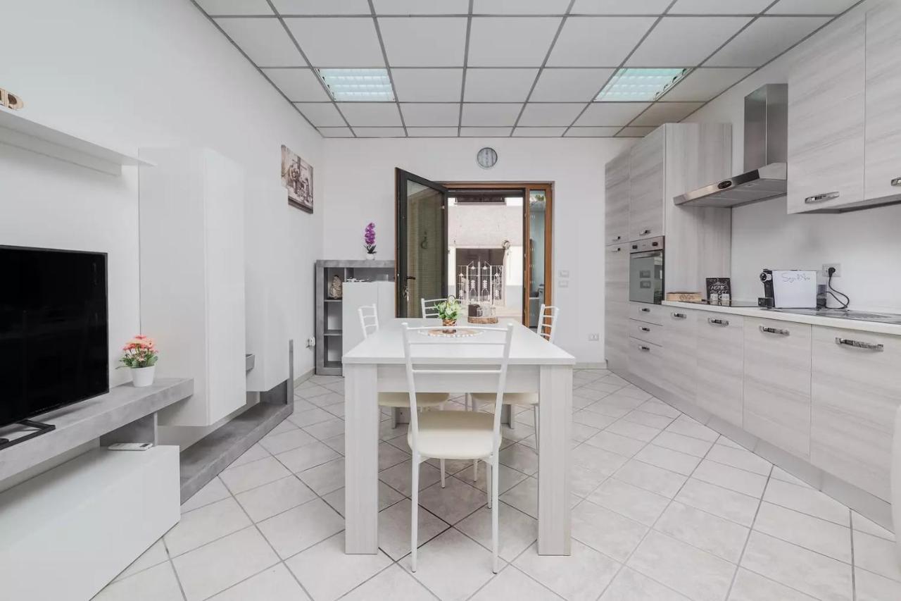 Saint Simplicio House Apartman Olbia Kültér fotó